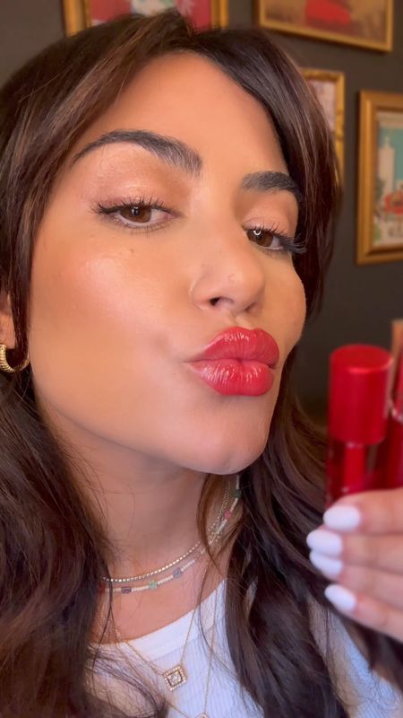 A fresh red lip for summer that isn’t too heavy or bold ☀️💄 

This stain + lip oil is a perfect combination. The stain helps the color stays put and the oil is so nourishing!

Lip Oil Shade: Cherry
Lip Stain Shade: Red Water

Clarins lip oil, summer makeup, red lip, makeup tutorial, beauty video, grwm. 

#LTKFestival #LTKBeauty #LTKVideo