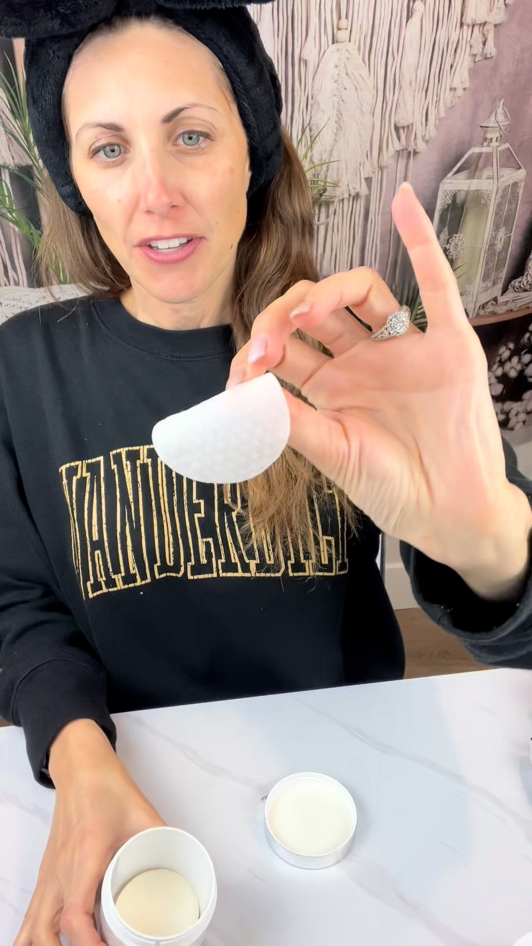 These gentle textured pads are designed for daily use and are great for sensitive or mature skin looking for instant glow and refined pores. 

 #LTKmorningroutine #LTKOver40 #LTKBeauty