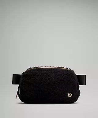 Everywhere Fleece Belt Bag | Lululemon (US)