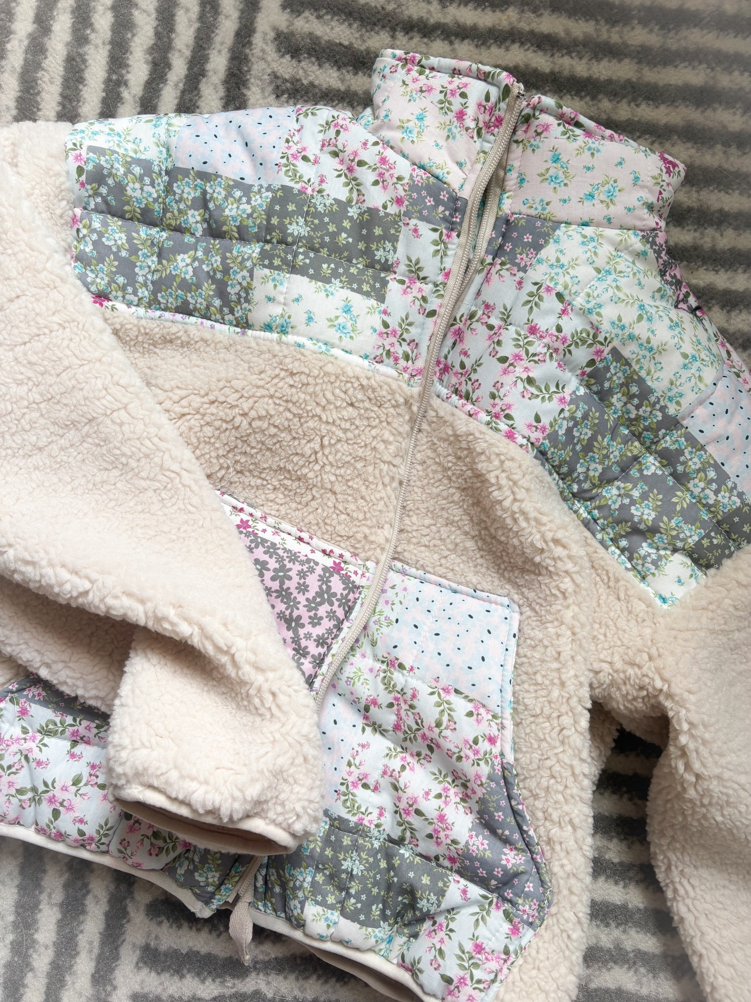 This fleece quilted jacket is so cute! Nordstrom Sale! 👏🏻

#LTKSaleAlert #LTKSeasonal #LTKStyleTip