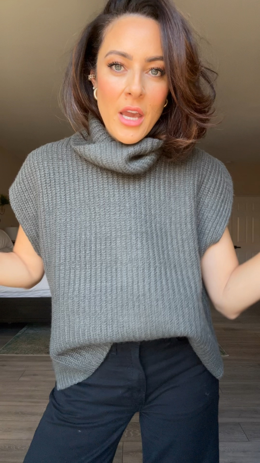 Workwear Wednesday! This outfit is so great for the office but the pieces can be styled for any occasion! 





Workwear, office, style, sweater, denim 

#LTKWorkwear #LTKStyleTip #LTKOver40