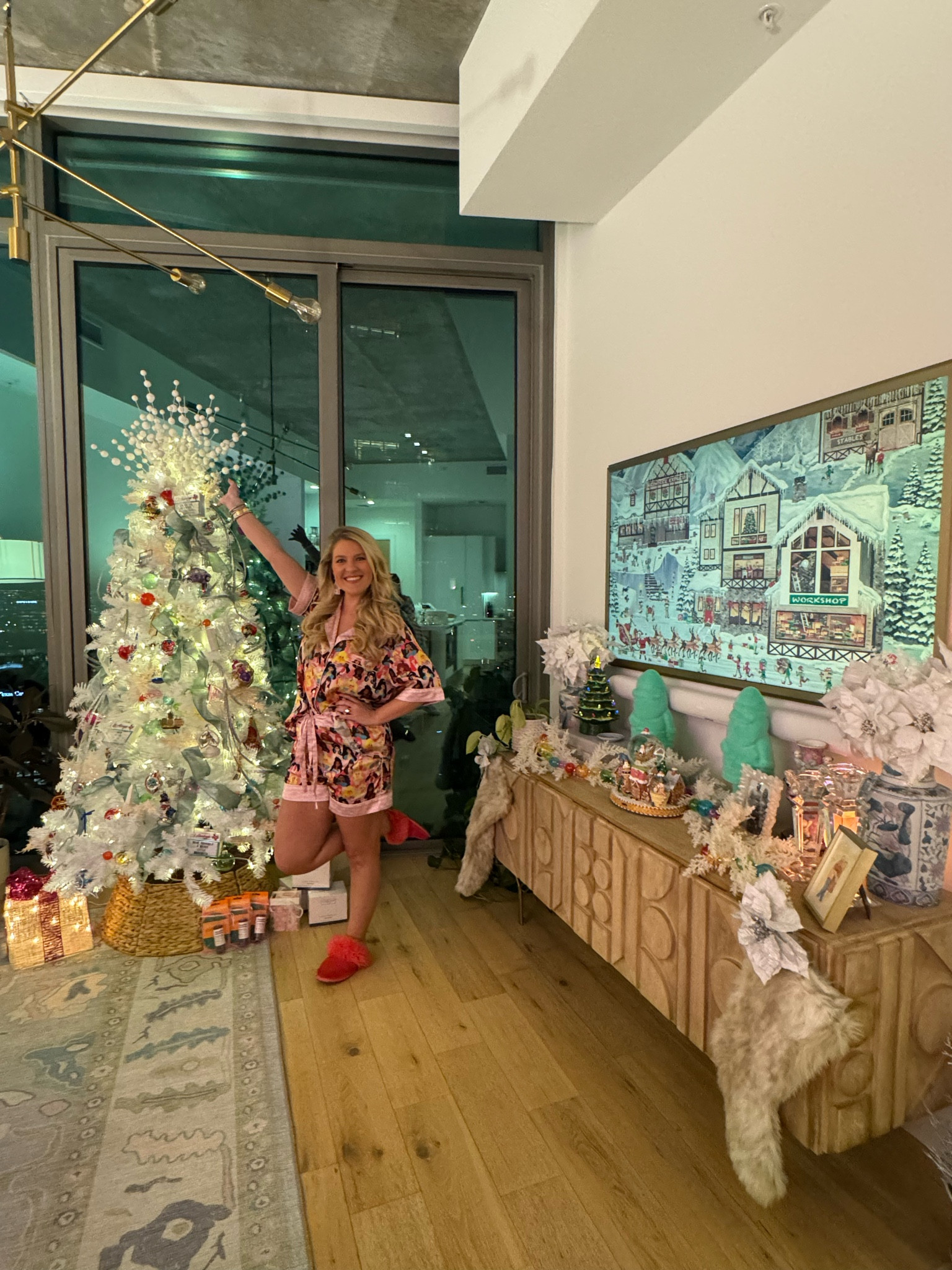 My older sister Ilissa hosted a My Favorite  Things Party tonight and here are all of the goodies everyone brought! 

#LTKHoliday #LTKFindsUnder50 #LTKGiftGuide