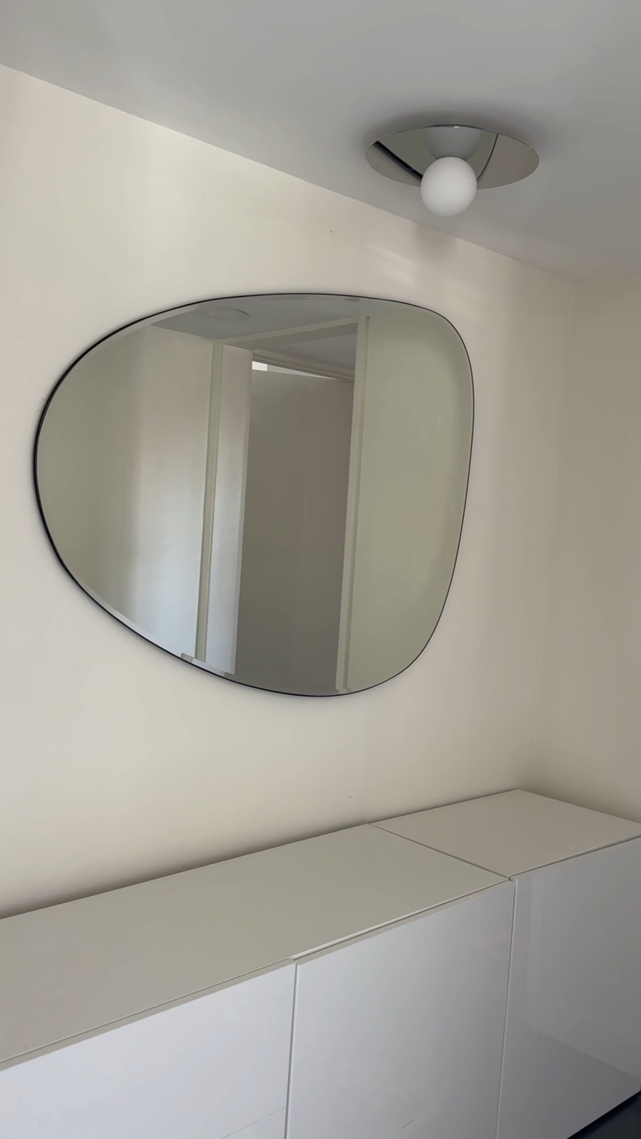 I cannot get over this simple but very sexy light fixture.

#LTKStyleTip #LTKHome