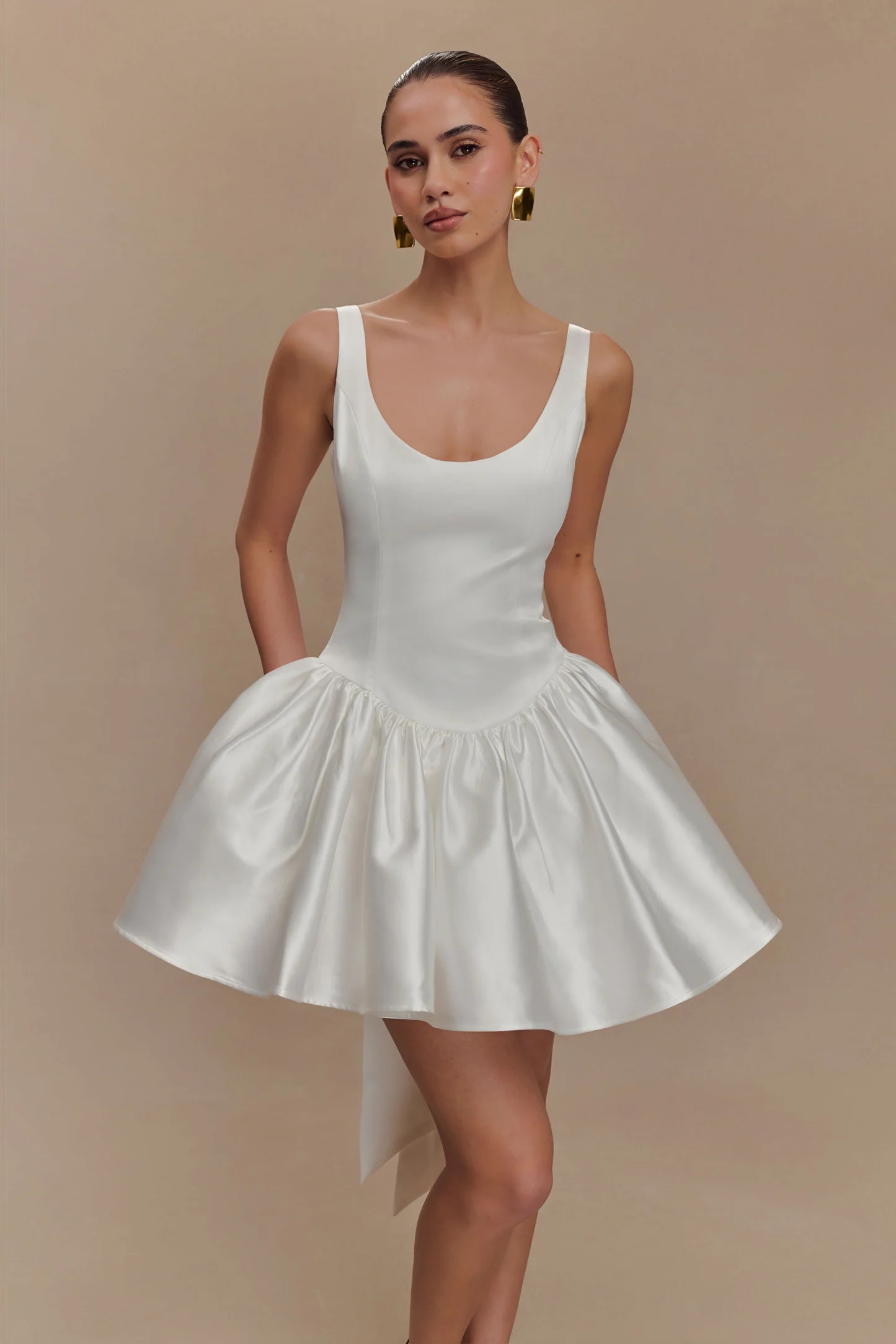 Felicia Satin Mini Dress With Bow - White | MESHKI US