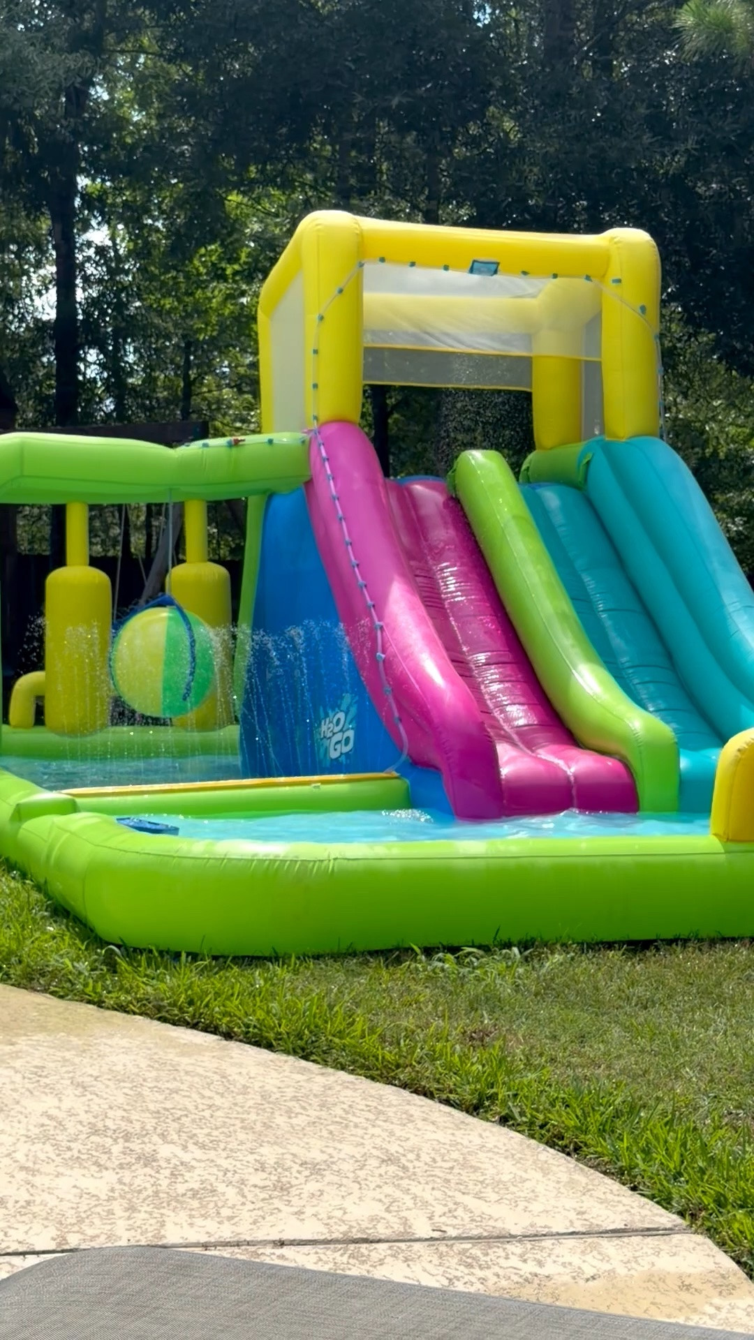 Kids outdoor waterslide
Great for little ones too!
All on sale!

#LTKSeasonal #LTKKids #LTKSwim