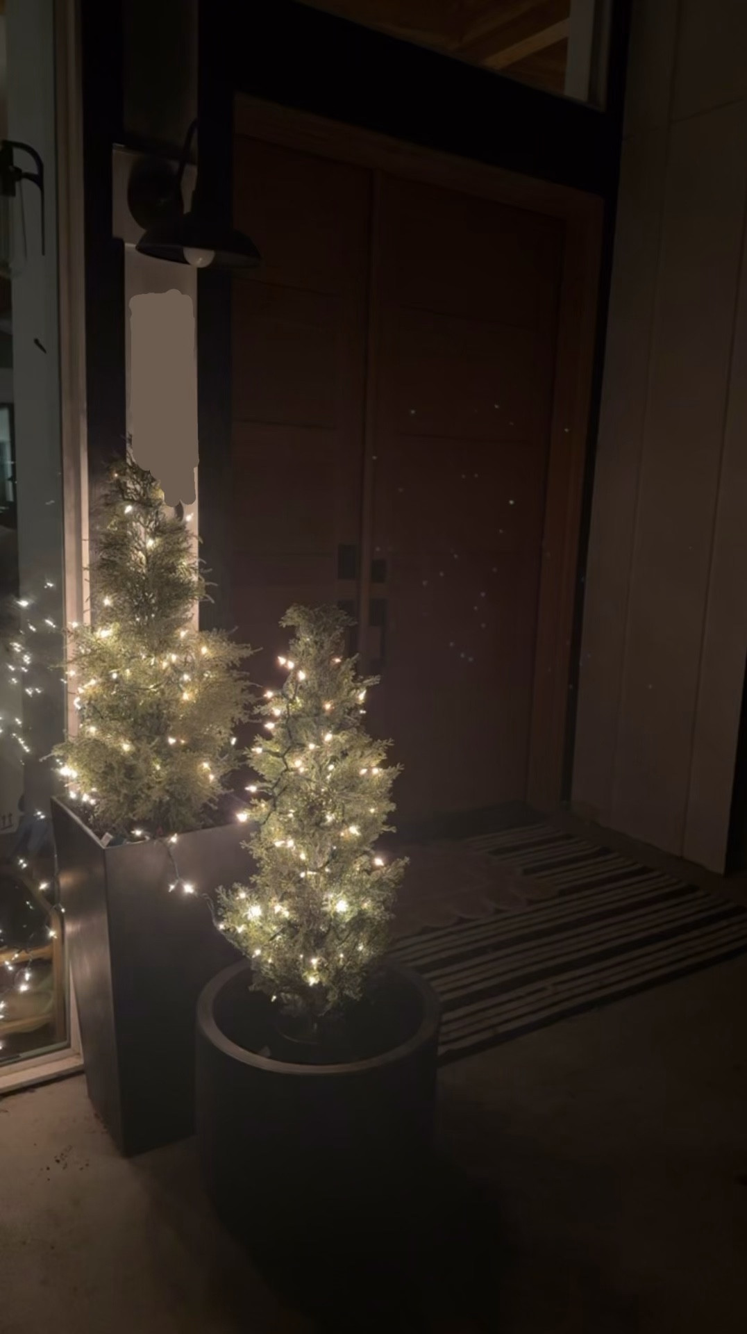 Christmassy and affordable front porch twinkle! Find everything below! 

#LTKHoliday #LTKFindsUnder50 #LTKSeasonal