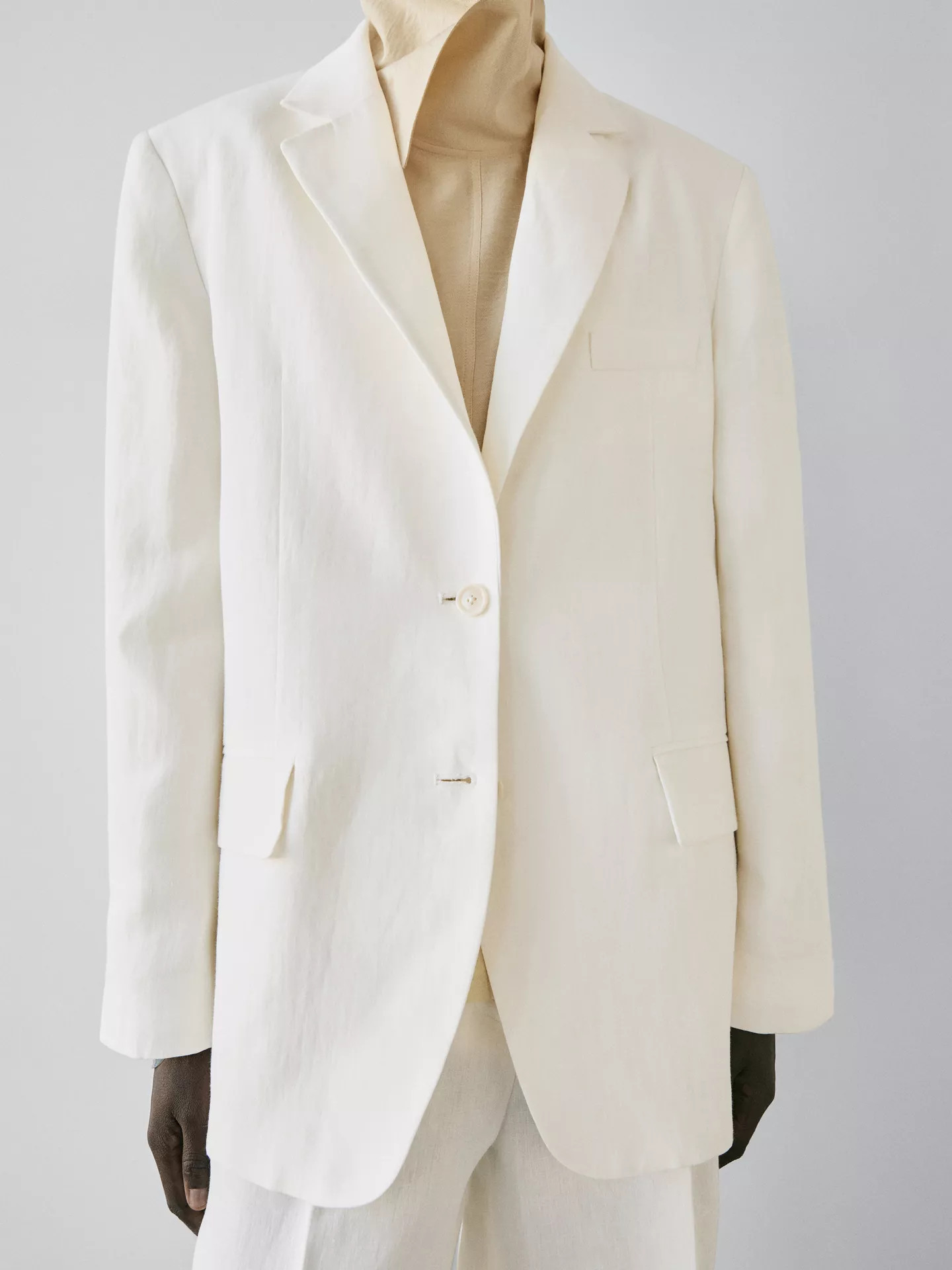 100% LINEN SUIT BLAZER

 | Massimo Dutti UK