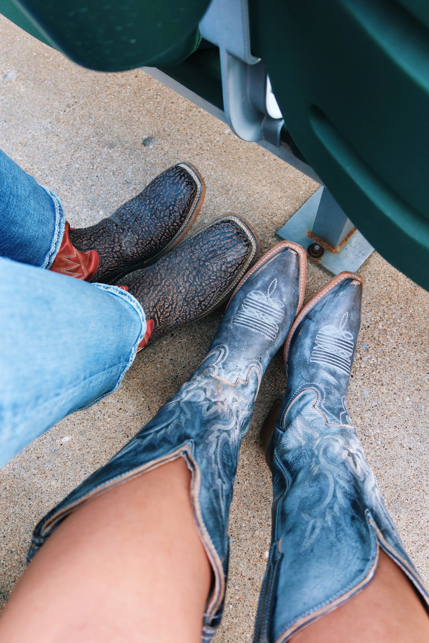 My go to boots for a summer concert! 