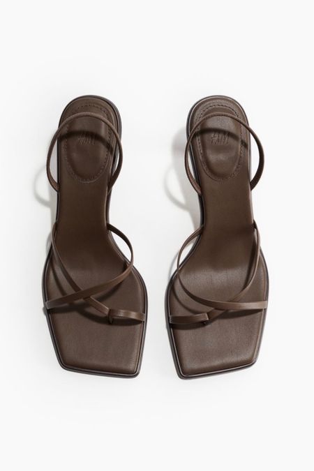 Brown strappy heeled sandals 

#LTKstyletip #LTKfindsunder50 #LTKshoecrush
