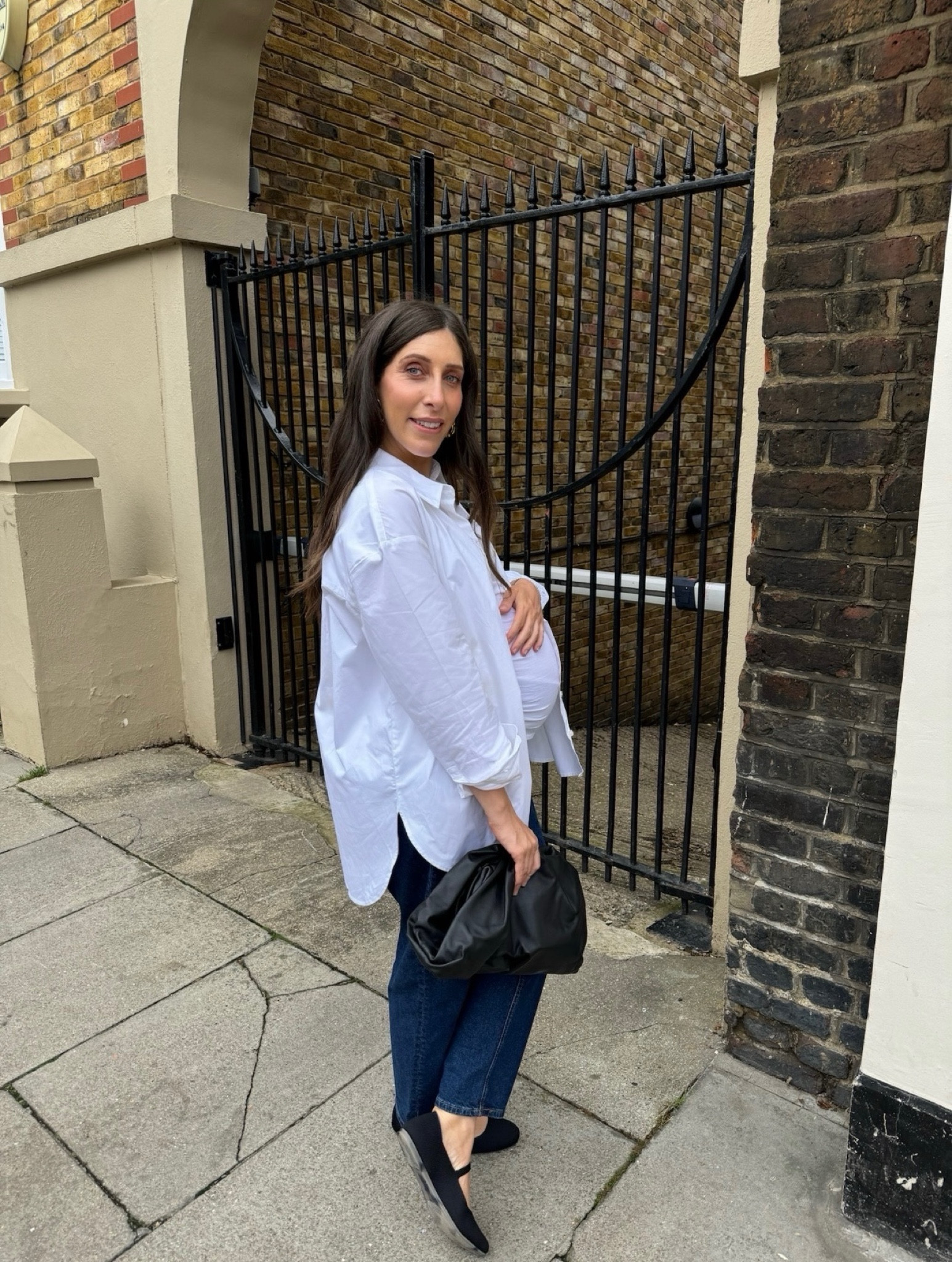 A oversized shirt has been a go to this pregnancy 

#LTKmaternity #LTKworkwear #LTKuk