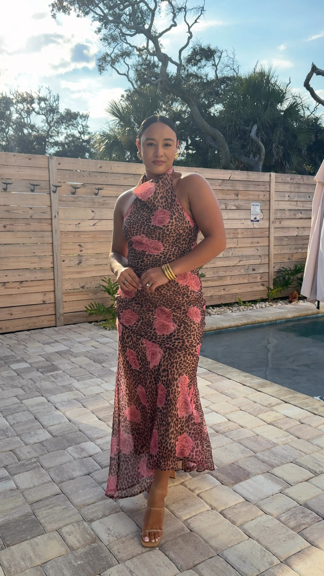 Wearing a medium has some stretch!! 