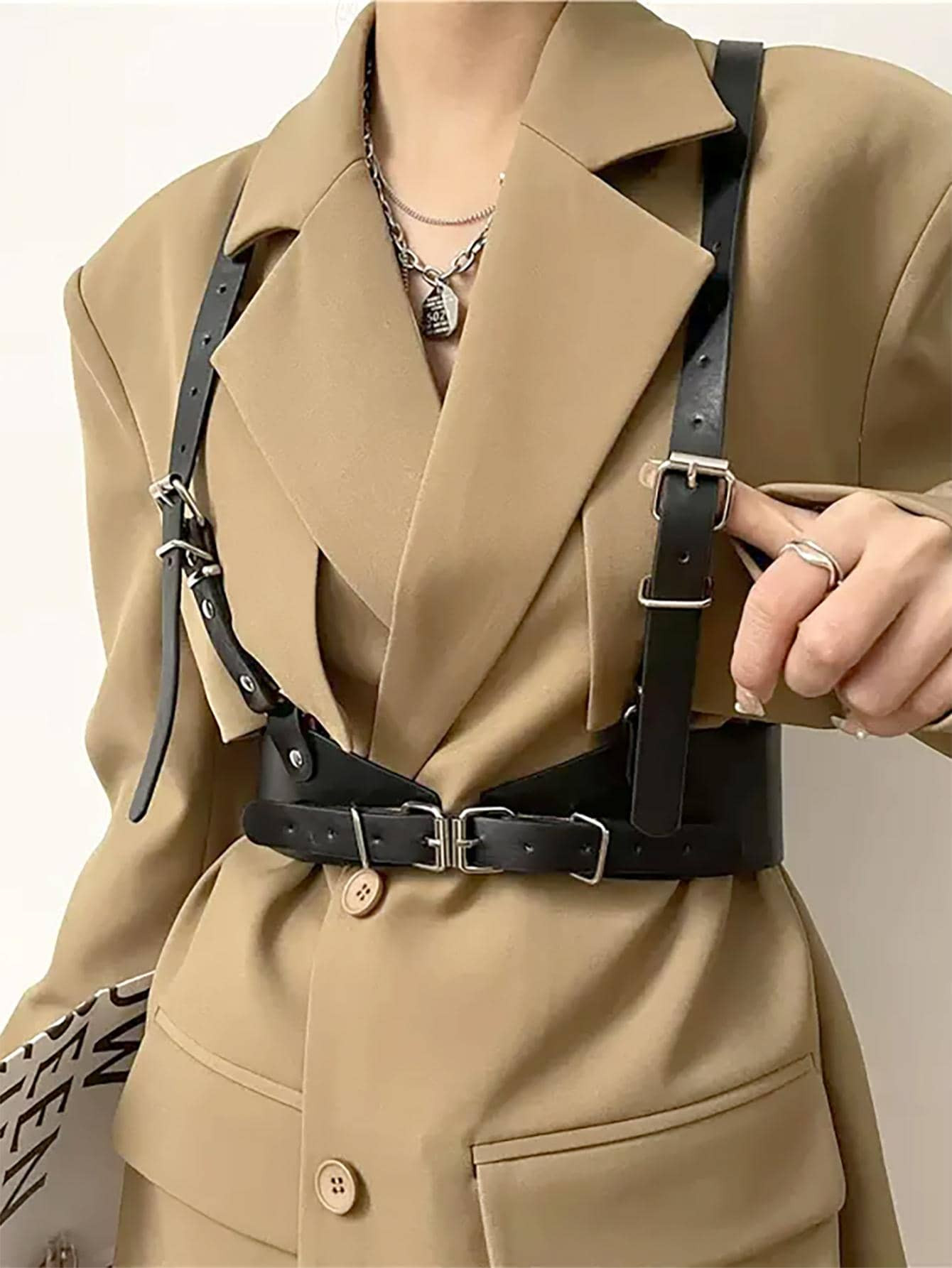 1pc Women Studded Decor Punk Harness Belt For Daily Life | SHEIN USA | SHEIN