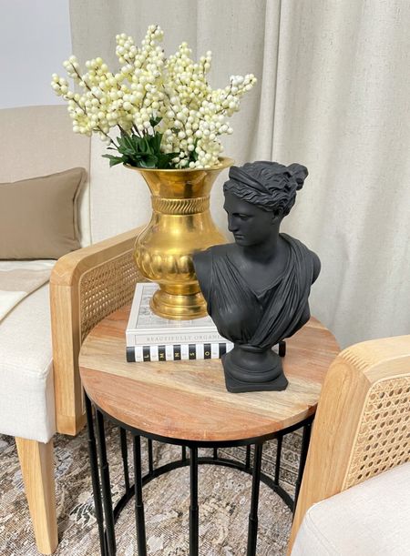 Greek goddess bust!

#homedecor #bust #statue #homestyling #decor #decorating #interiordecorating #homeaccents #accents #homestyle #neutralhome

#LTKstyletip #LTKhome