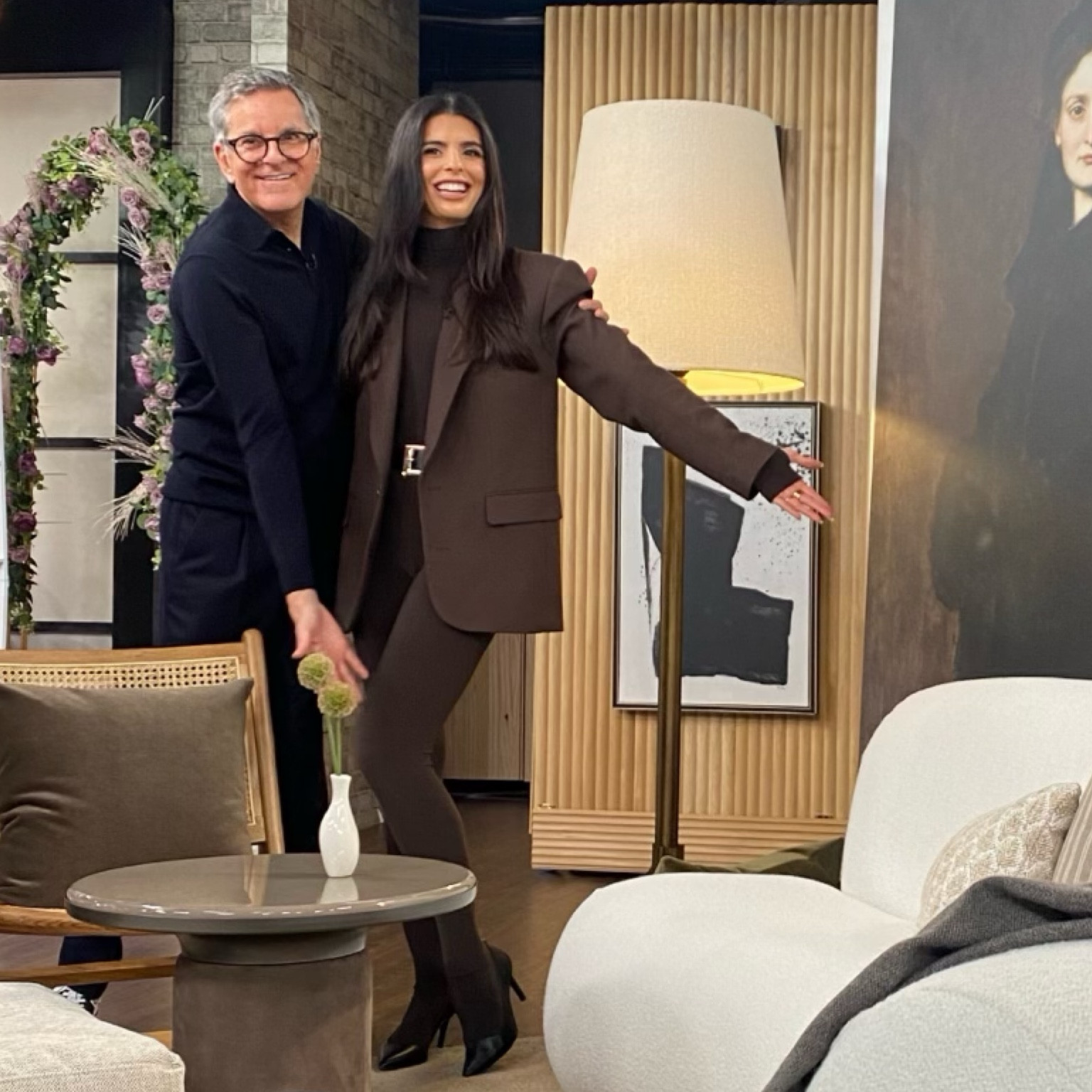 A monochromatic moment on Cityline. Chocolate brown catsuit and oversized blazer from Revolve. Was super super comfortable #chocolatebrown #fulllength #springwear