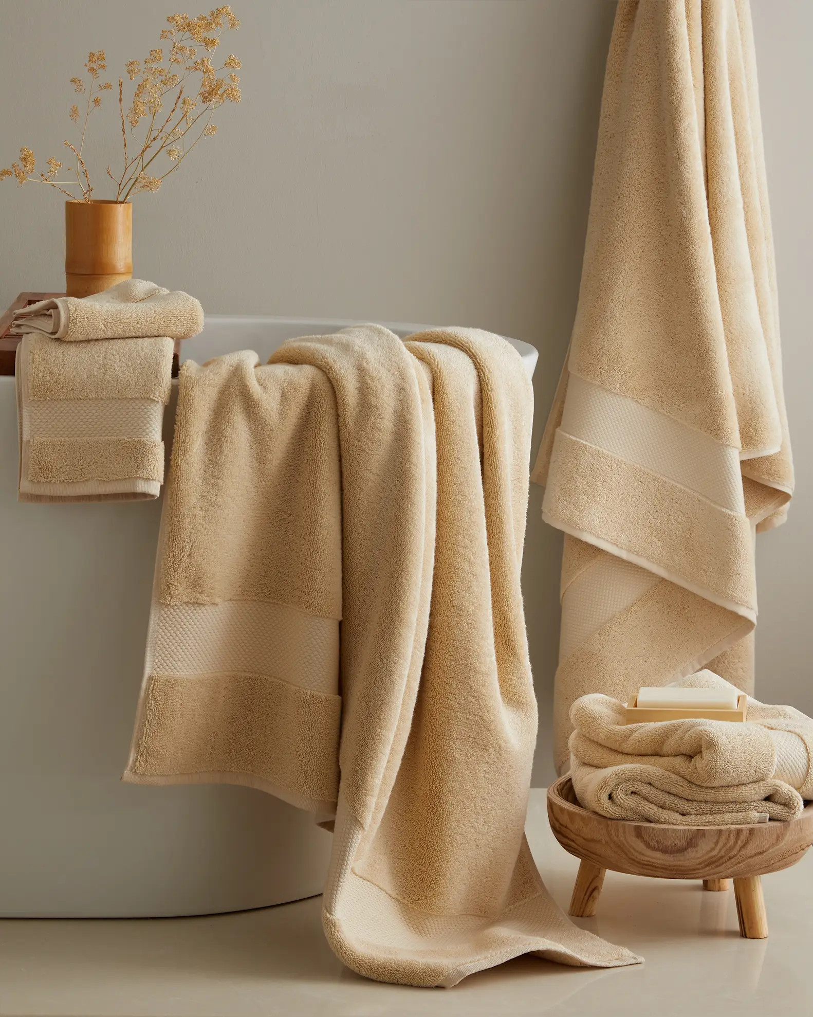 Turkish Ultra Luxe Plush Bath Towel Bundle in Linen | Quince