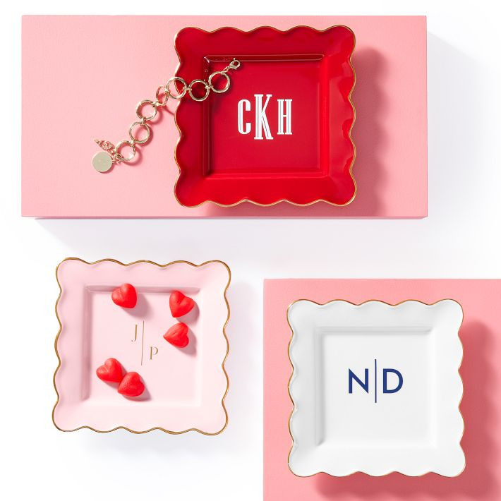 Scalloped Ceramic Catchall | Mark and Graham