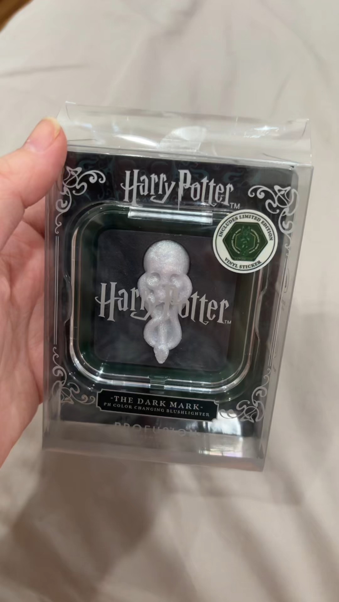 ✨Harry Potter magic in a blush!💙 This  pH balance blush adjusts perfectly to your skin tone — like a color-changing spell straight from Hogwarts. 🪄 Adds a natural, radiant glow that’s pure wizardry! ✨ #HarryPotterBeauty #PHBalanceBlush #ColorChangingBlush #BlueToBlush #MagicalMakeup #WizardGlow #HogwartsVibes #BeautySpell

#LTKBeauty