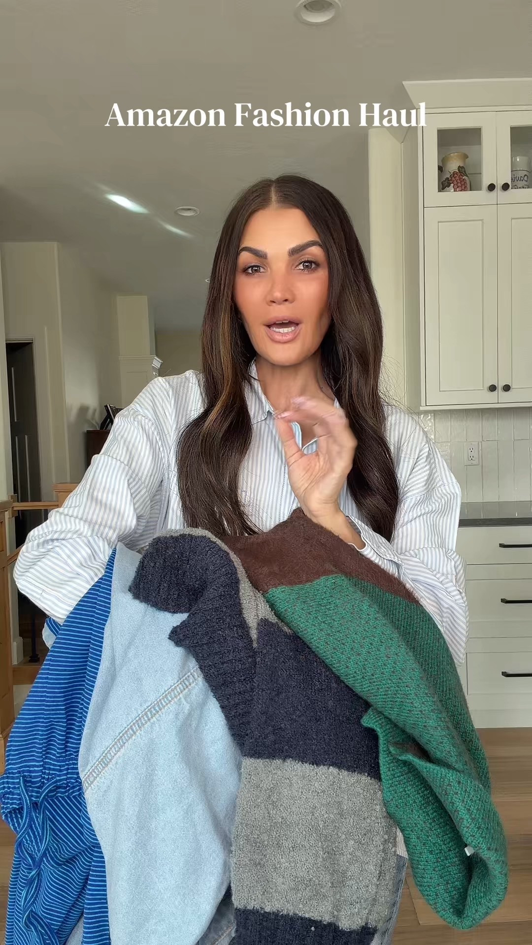 Quick Amazon Haul
-
First Sweater - Medium - am going to size down! 
Second Sweater - Medium 
Denim Shirt - Small
Striped Set - XS
 

#LTKootd
