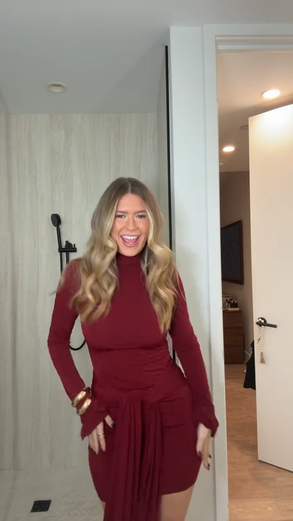 this dress is perfect for holiday parties! wearing a small 🤍

#LTKHoliday #LTKParties #LTKStyleTip