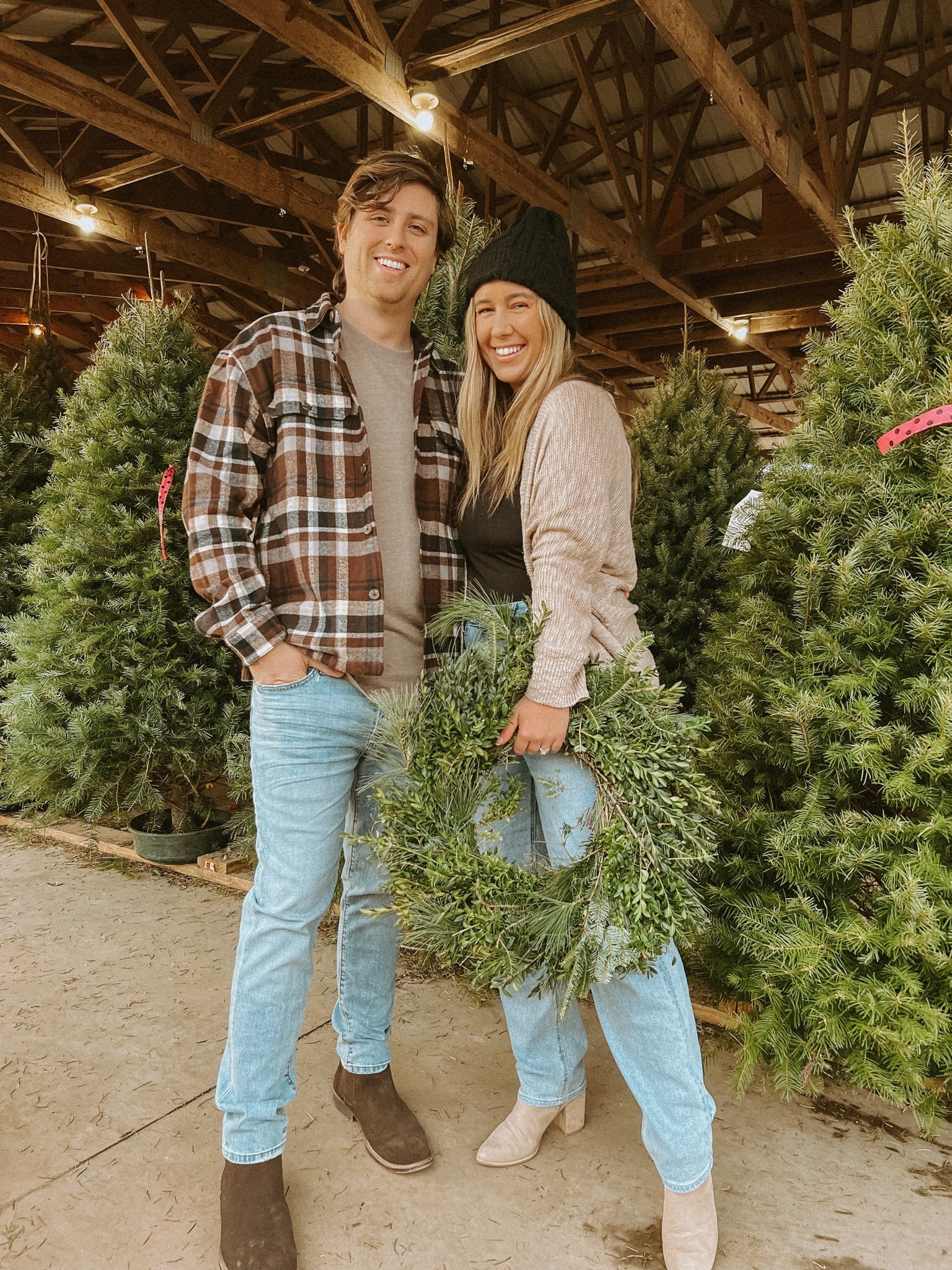 Winter outfit idea, Abercrombie men’s outfit, Christmas tree farm outfit, mens fashion, date night outfit 

#LTKsalealert #LTKHoliday #LTKmens