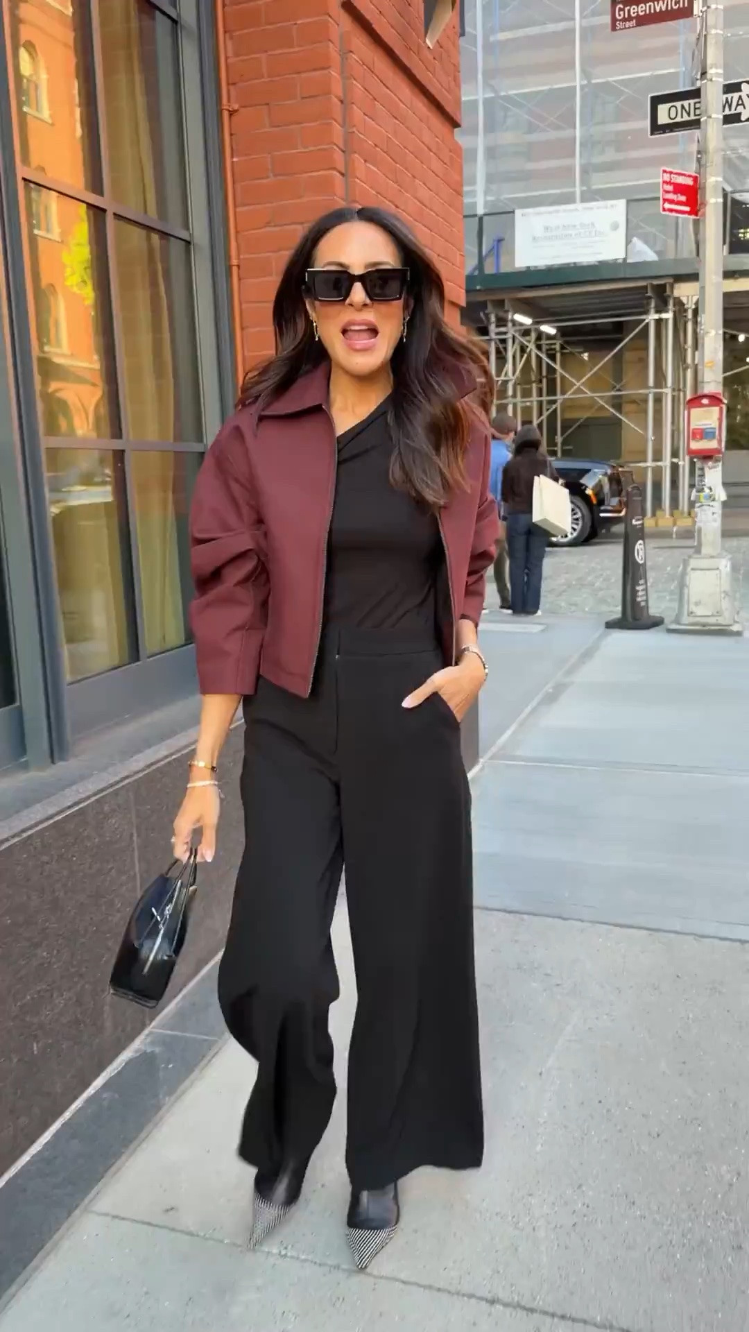New York moment in this gorgeous jacket! 





Spring style, New York, jacket

#LTKSeasonal #LTKOver40 #LTKootd