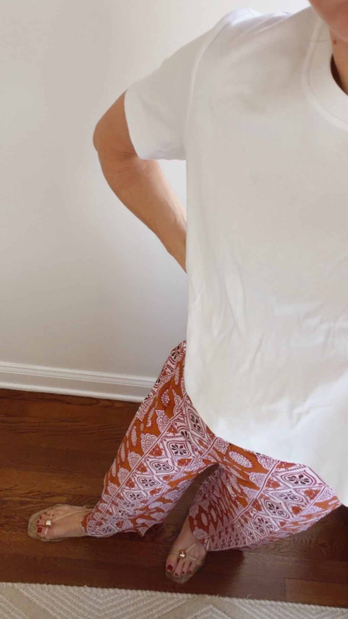 Jelly sandals 

#LTKootd