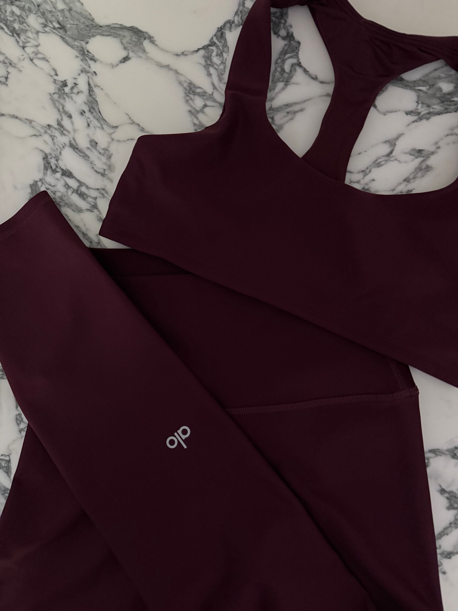 burgundy for fall 🥀

burgundy activewear | burgundy sports bra | burgundy leggings | burgundy athleisure | burgundy workout set | Alo workout set | Alo matching set | Alo sports bra | Alo leggings | Alo burgundy activewear | 

#LTKPetite #LTKActive #LTKFindsUnder100