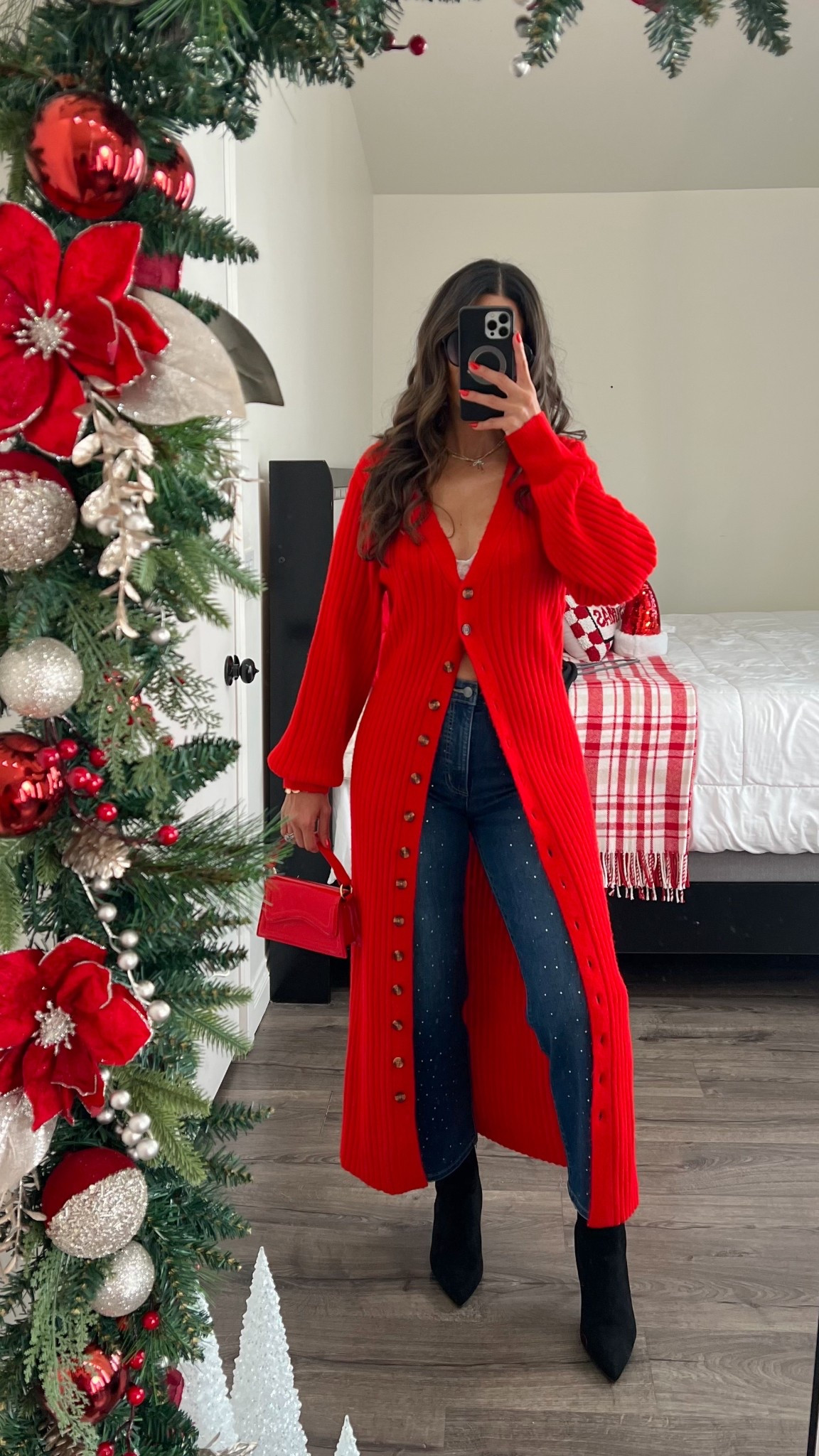 Another holiday look with this long cardigan. The jeans are from Walmart and only $20

#LTKSeasonal #LTKHoliday #LTKFindsUnder50