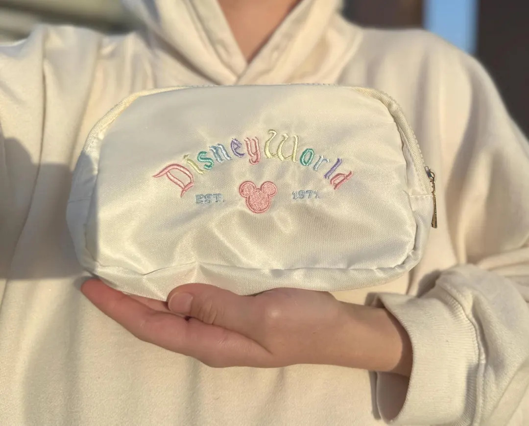 DisneyWorld Bag, Fanny Pack, Mickey Mouse, Disneyland, Personalized, Disney Parks | Etsy (US)