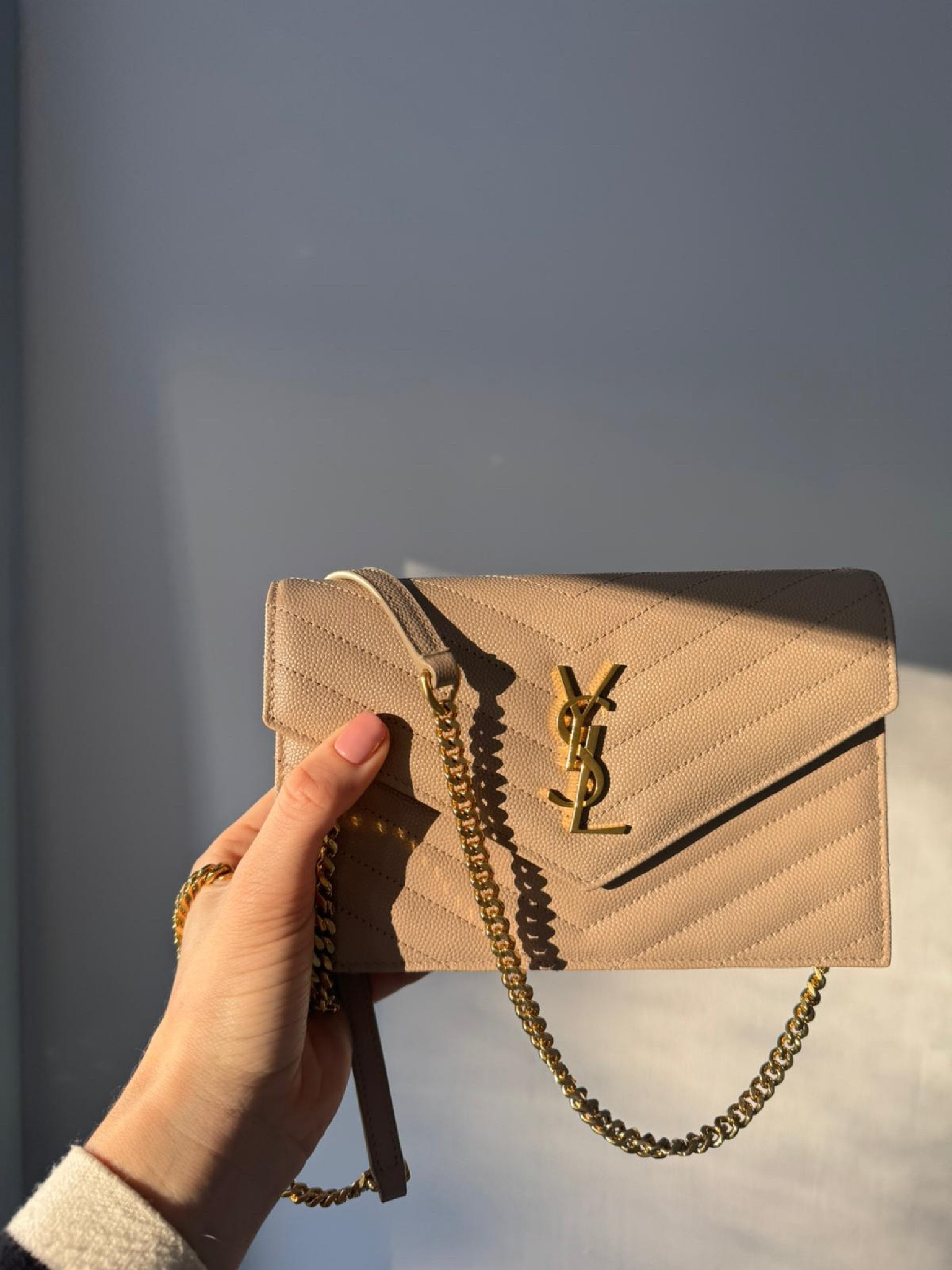 Ysl Cassandre bag - crossbody bag - ysl bag - envelope bag - ysl envelope bag

#LTKeurope #LTKSeasonal #LTKitbag