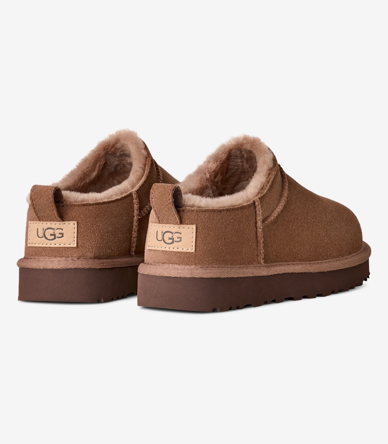Uggs chestnut 

#LTKshoes