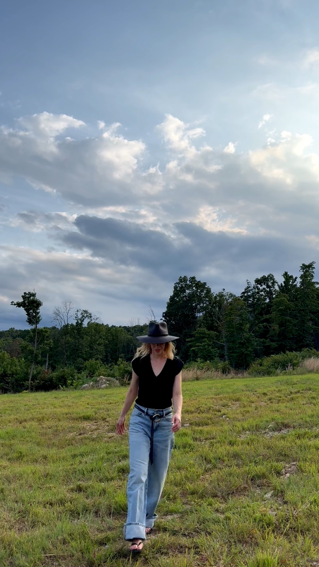 Transitional outfits, summer to fall style, @Zara baggy cuffed jeans, country concert

#LTKSeasonal #LTKSaleAlert #LTKOver40