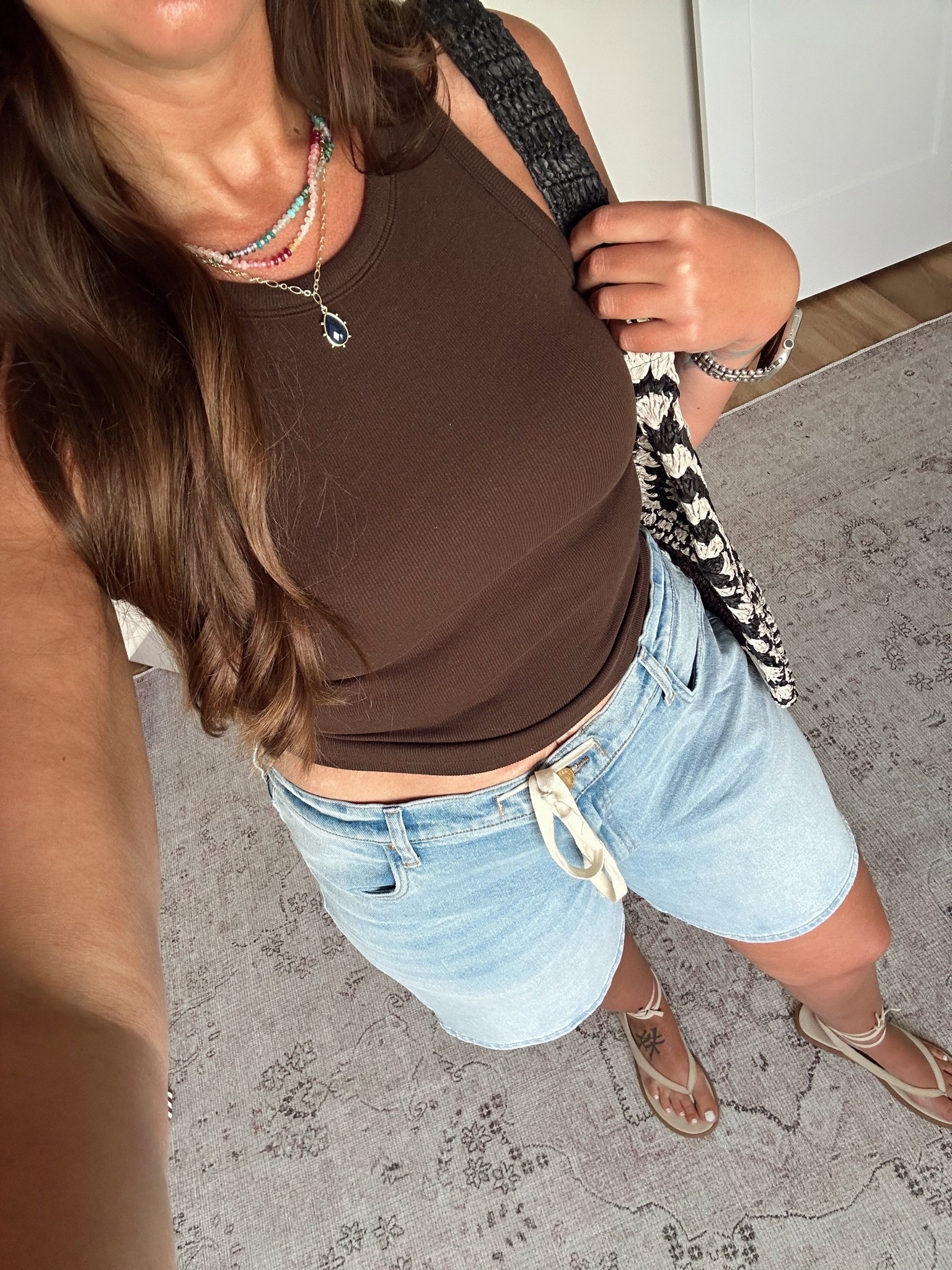 Casual summer OOTD ✨

Amazon tank top- large
Kut from the Kloth Drawstring denim shorts - 16
Dolce vita sandals
Abercrombie tote bag

Summer outfits
Size 14 outfit
Tall fashion
Amazon fashion finds
Thick thigh approved denim shorts

#LTKootd #LTKMidsize #LTKTall
