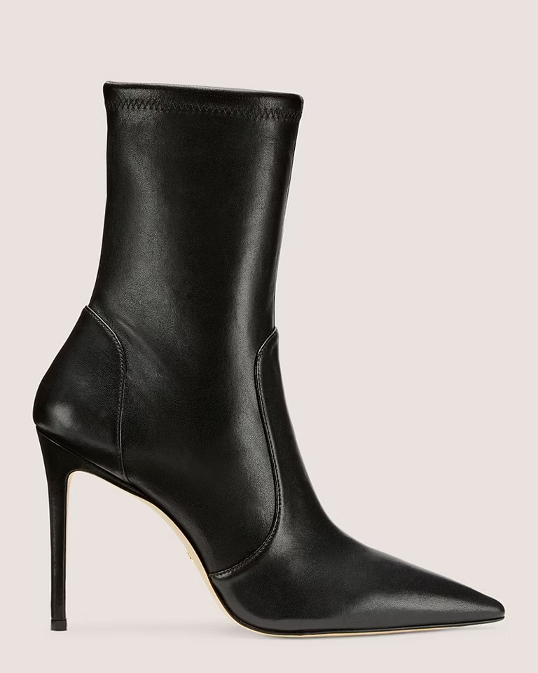 STUART 100 STRETCH BOOTIE | Stuart Weitzman (US)