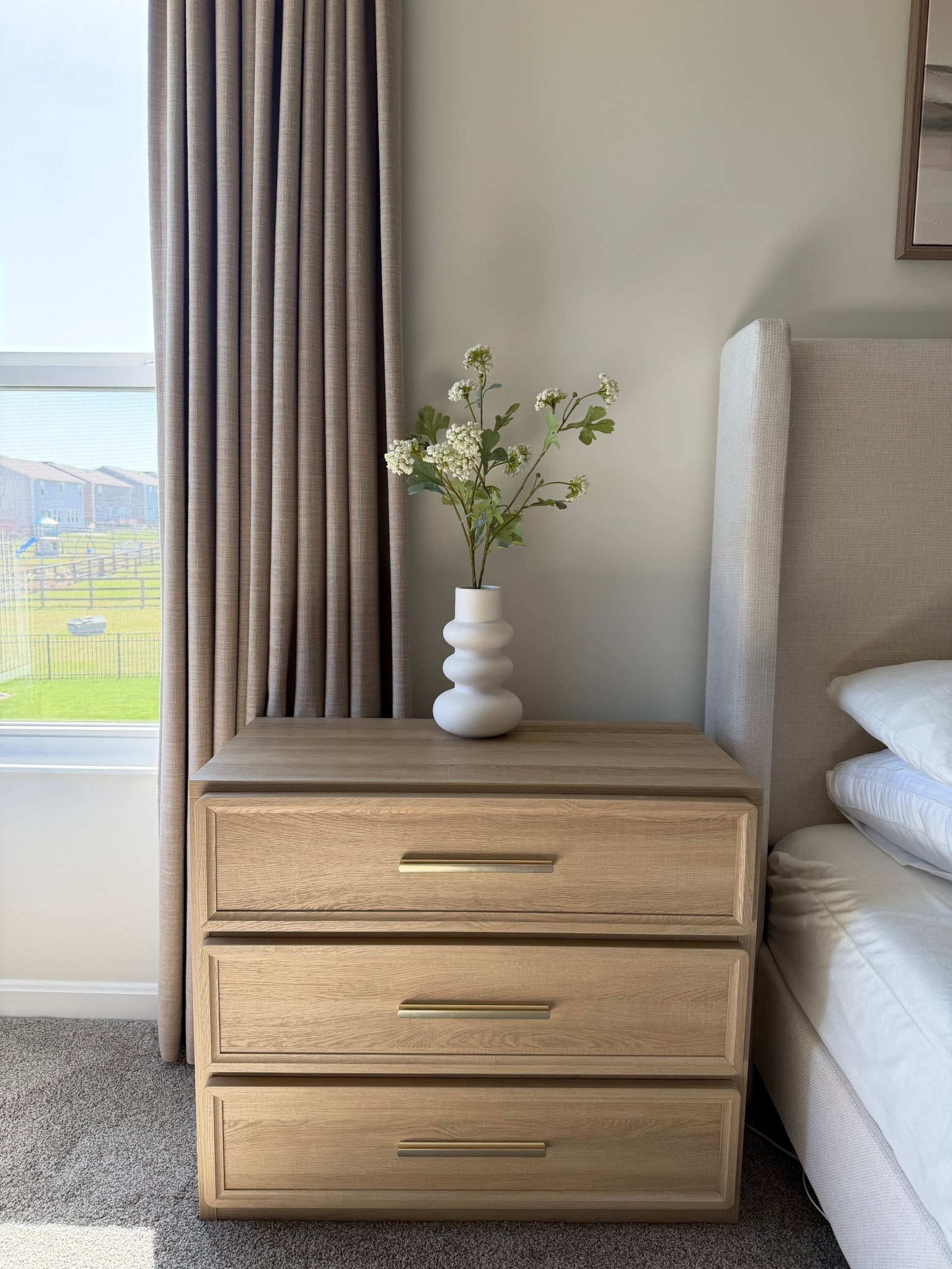 Oversized 3 drawer nightstand 

#nightstand #bedroom #bedroomfurniture 

#LTKHome