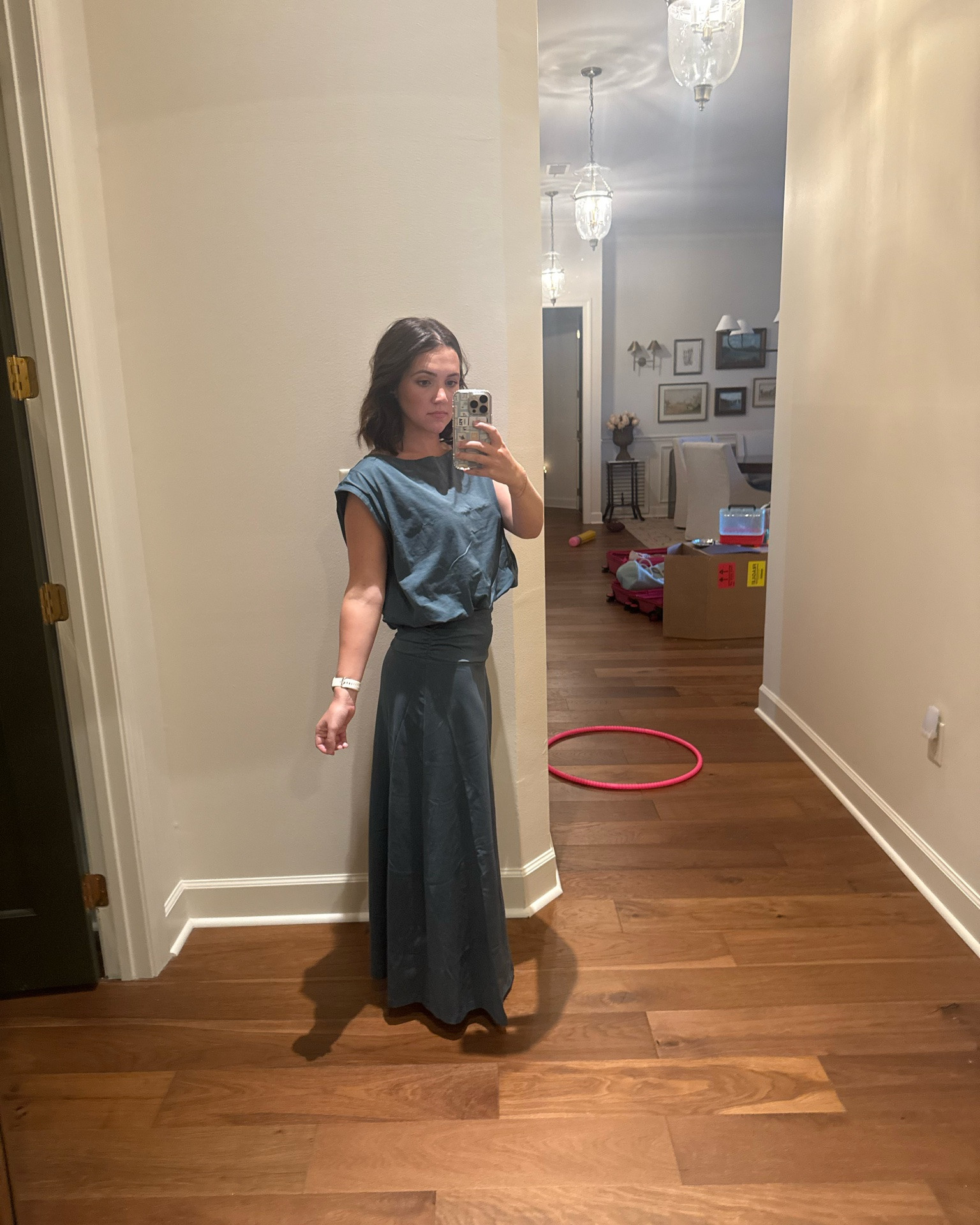 Another outfit I got for the cruise.. was unsure about this one because the shirt felt frumpy.. UNTIL I pulled the skirt down how the models have it instead of be hiked up to high heavens 🤣 I feel like I can wear the shirt with denim shorts too & the skirt with a white tank top also!! Wearing a small and I’m 5’2 (keep or return?!?)