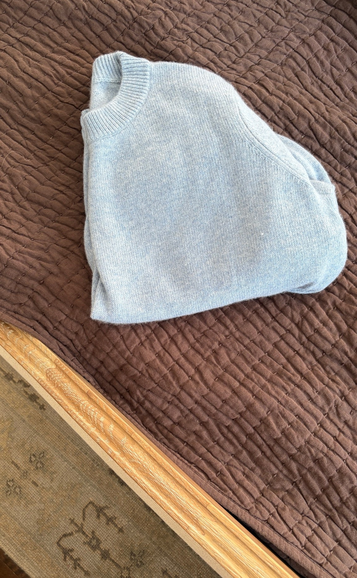 New to-to sweater perfection. The softest coziest cashmere in the prettiest colours

#LTKfall