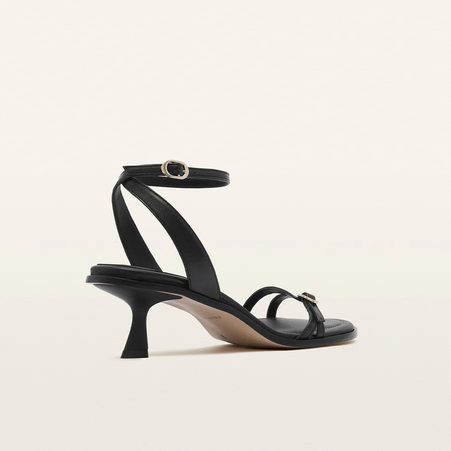 Jolie Black | FRANKIE4
