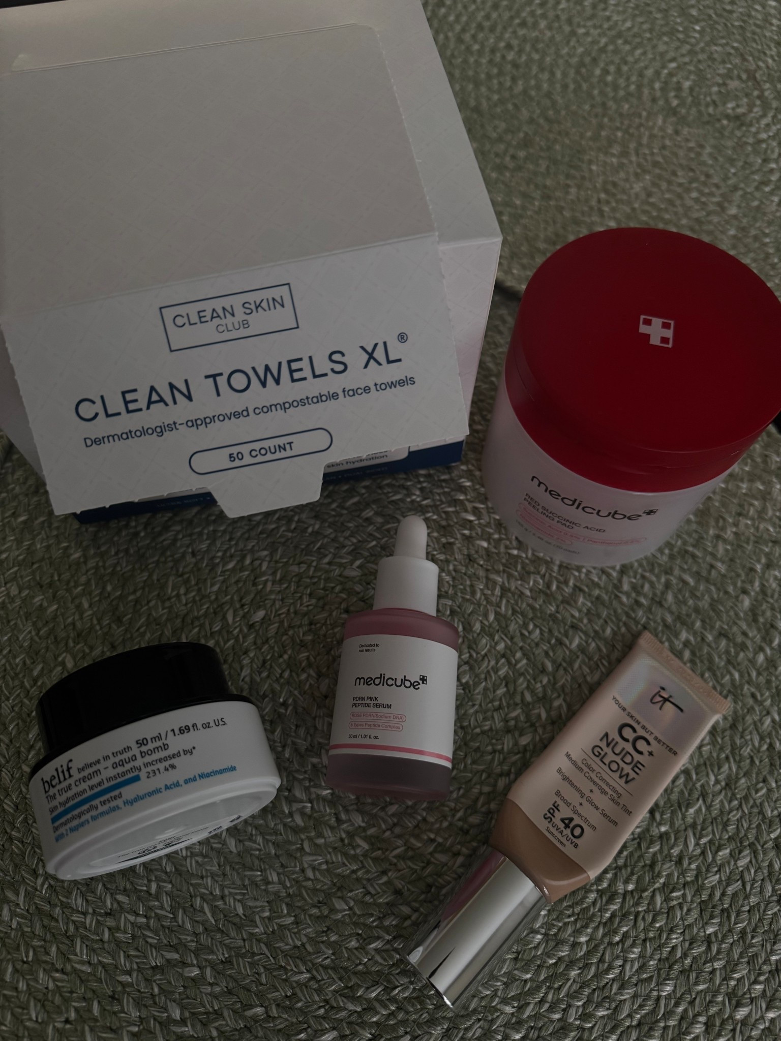 Prime day beauty favs 💘

#LTKBeauty #LTKSaleAlert