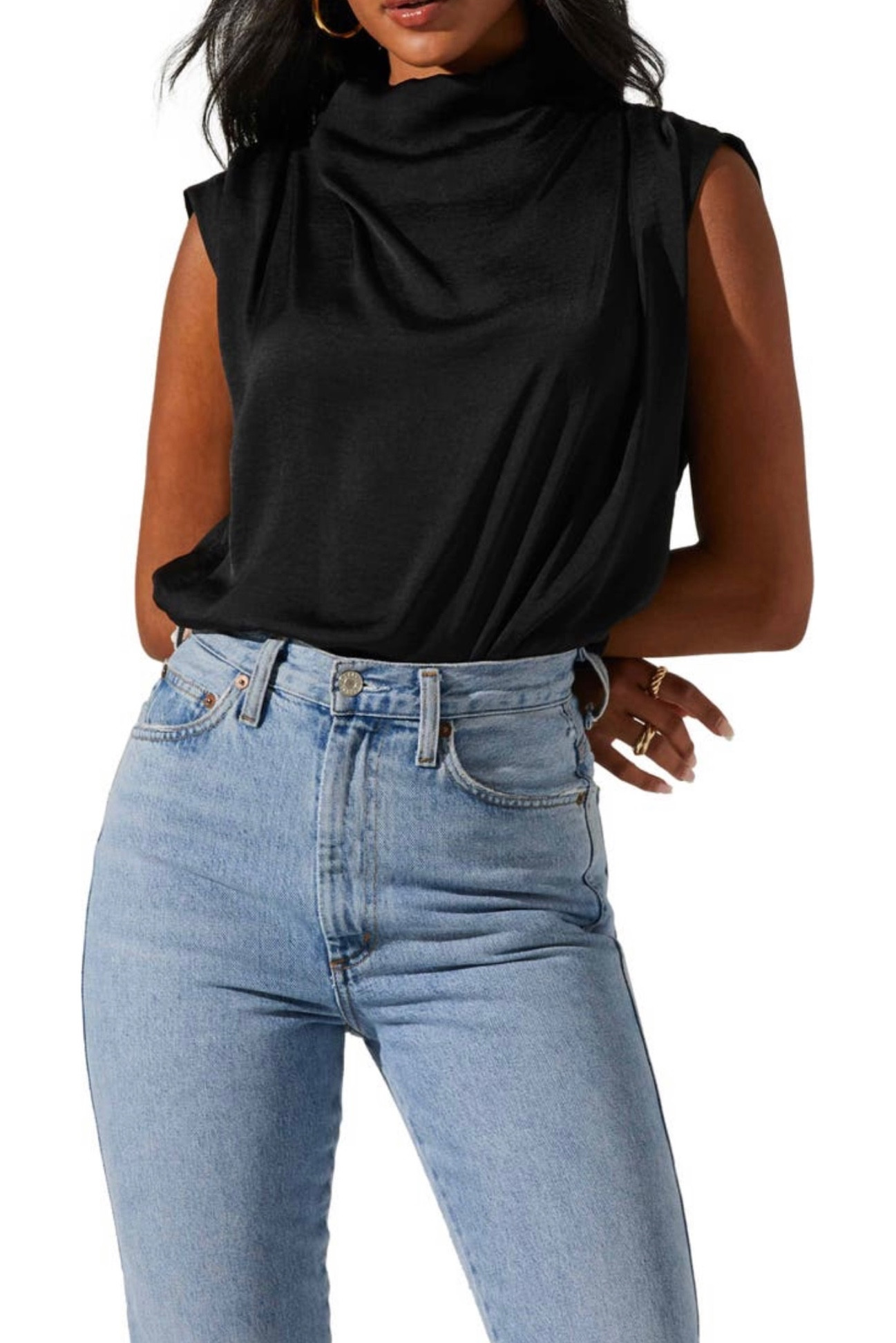 This top is so cute and totally on trend. I bought it in black and cream! 

#LTKunder100