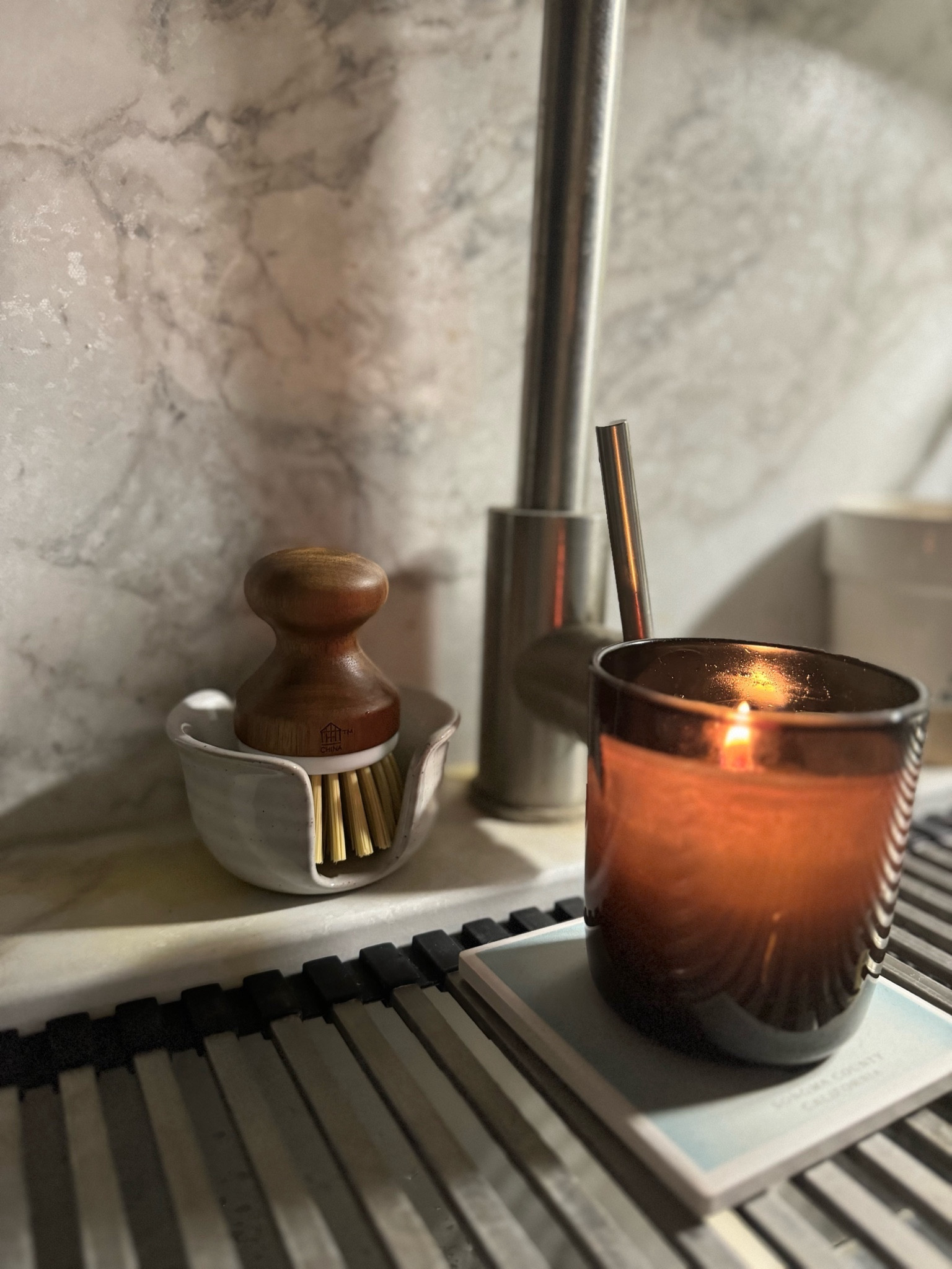 Compact sink caddy for small spaces 👌🏼✨

#LTKfindsunder100 #LTKSeasonal #LTKhome