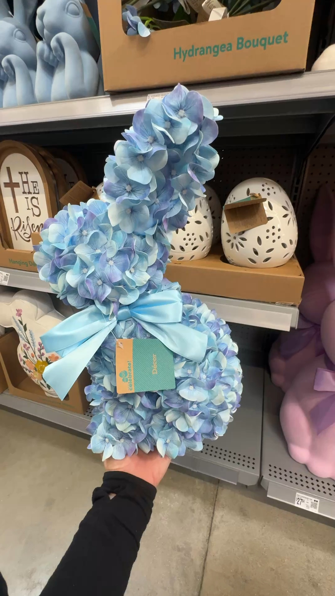 Easter hydrangea hunny 

#LTKSeasonal #LTKHome #LTKSpringSale