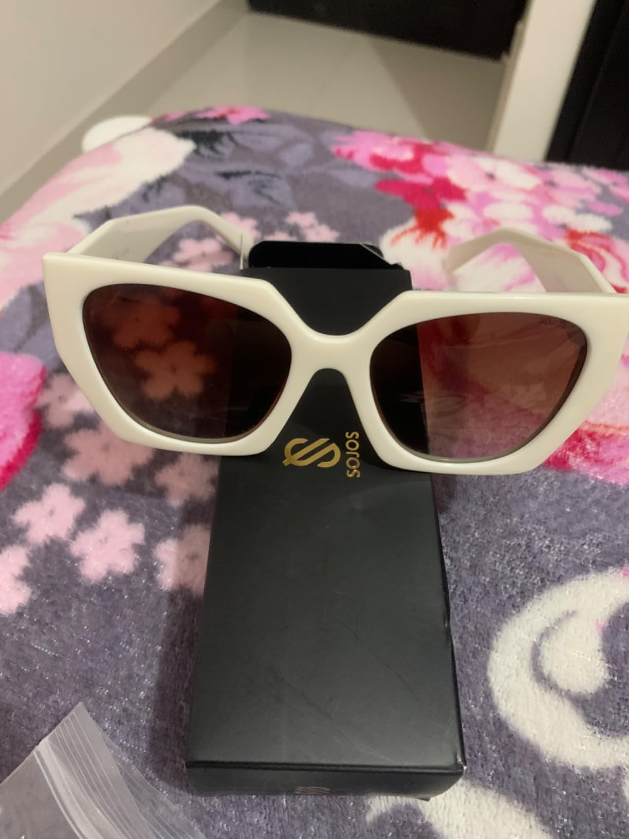 SOJOS Trendy Large Oversized Polarized Sunglasses Womens Big Square Cateye Sunnies, Lentes de sol... | Amazon (US)