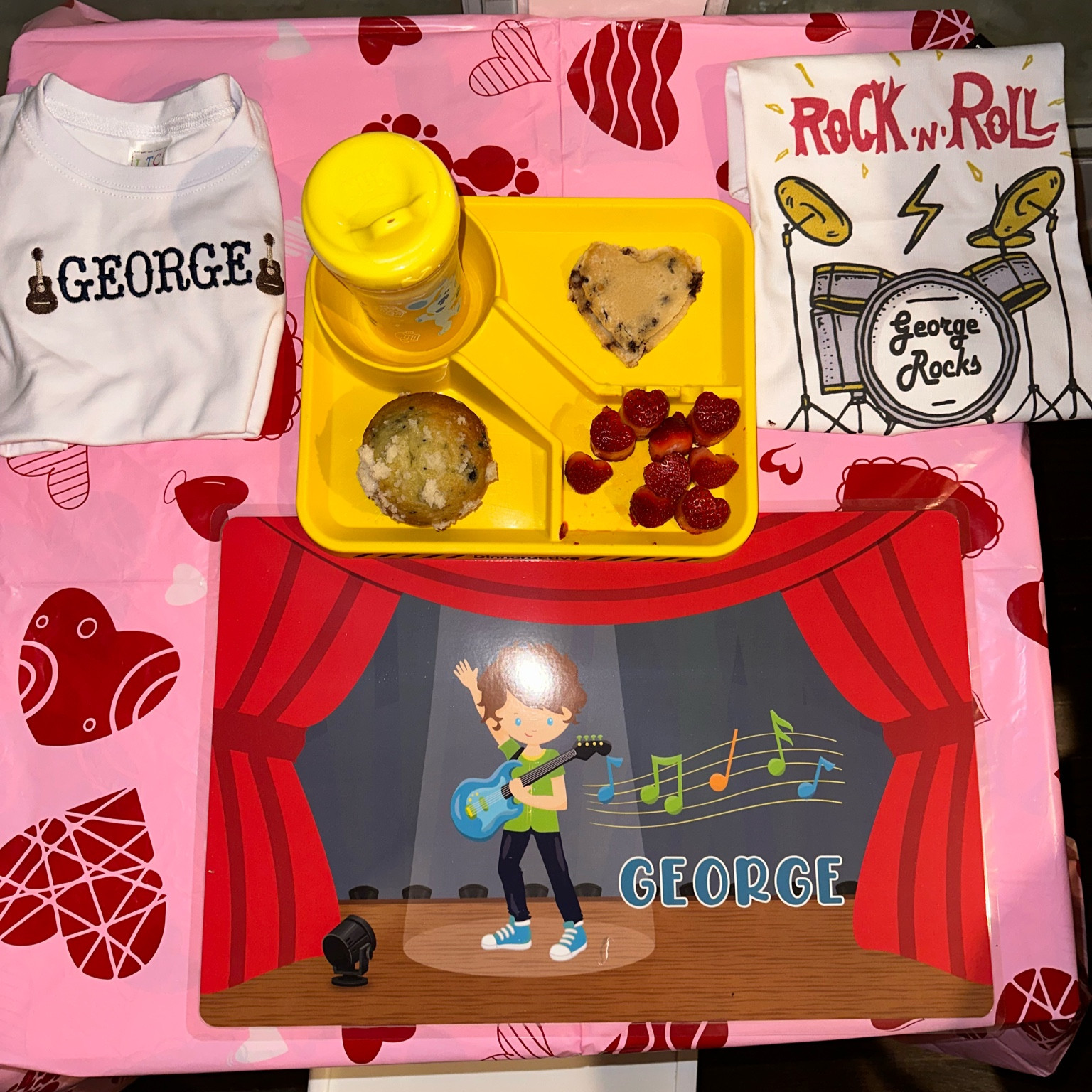 Valentine’s Day morning surprises #etsy #amazon #valentines #kidsvalentines

#LTKkids #LTKfamily #LTKhome