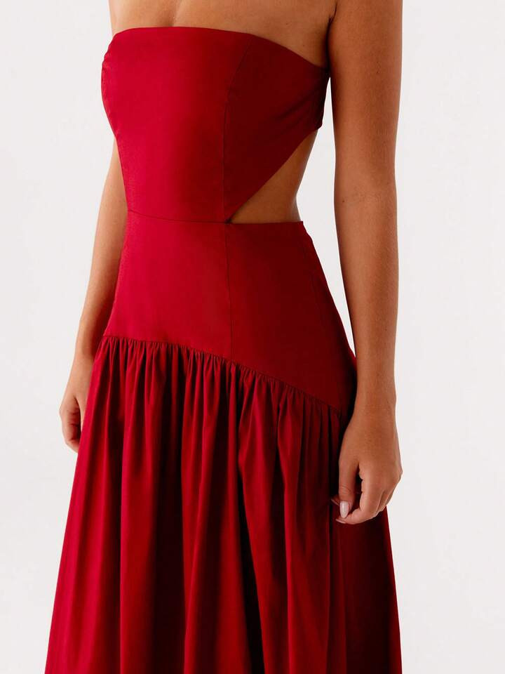 Women's Strapless Dress Stylish Solid Red Side Hollow Out Sleeveless A Line Tube Long Dress | SHEIN