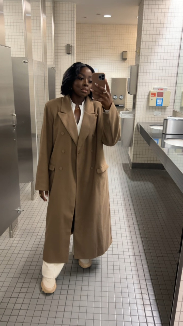 Travel neutrals anyoneeeee?! 😆🤪 Let’s get into this airport fit!  

#LTKbeauty #LTKstyletip #LTKVideo