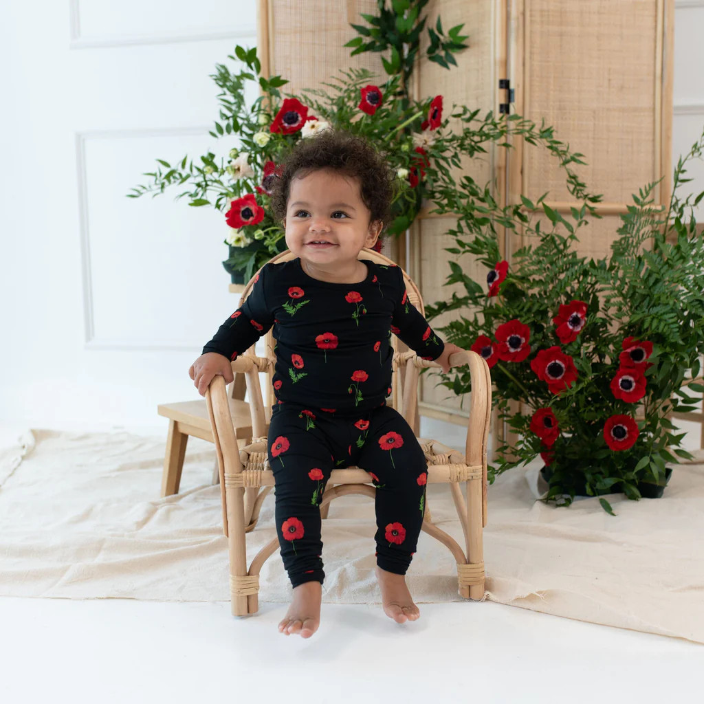 Long Sleeve Pajamas in Midnight Poppies | Kyte BABY