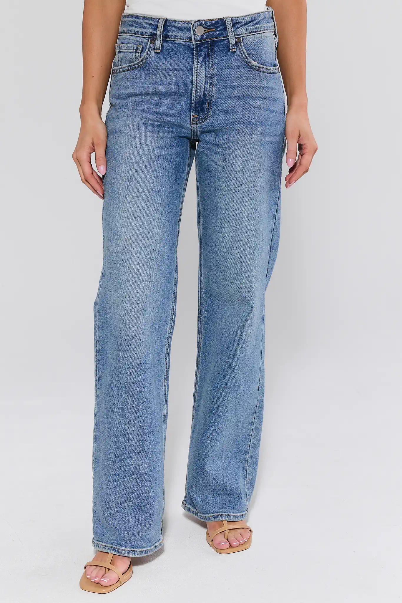 Laura Medium Wash Straight Leg Jeans | Avara