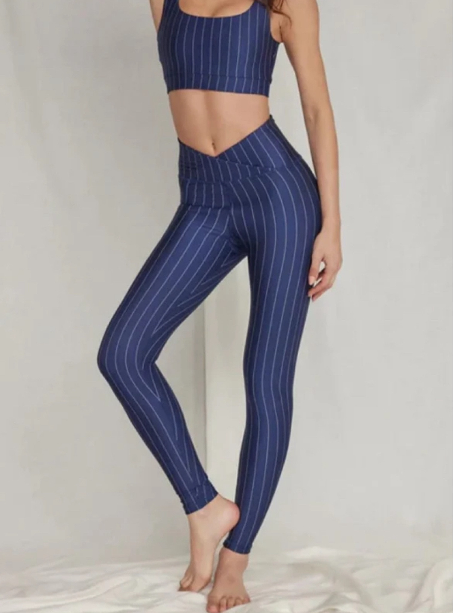 Pinstripe active set, pinstripe, workout wear, women’s activewear, leggings, sports bra, athletic wearr

#LTKFitness #LTKSaleAlert #LTKActive