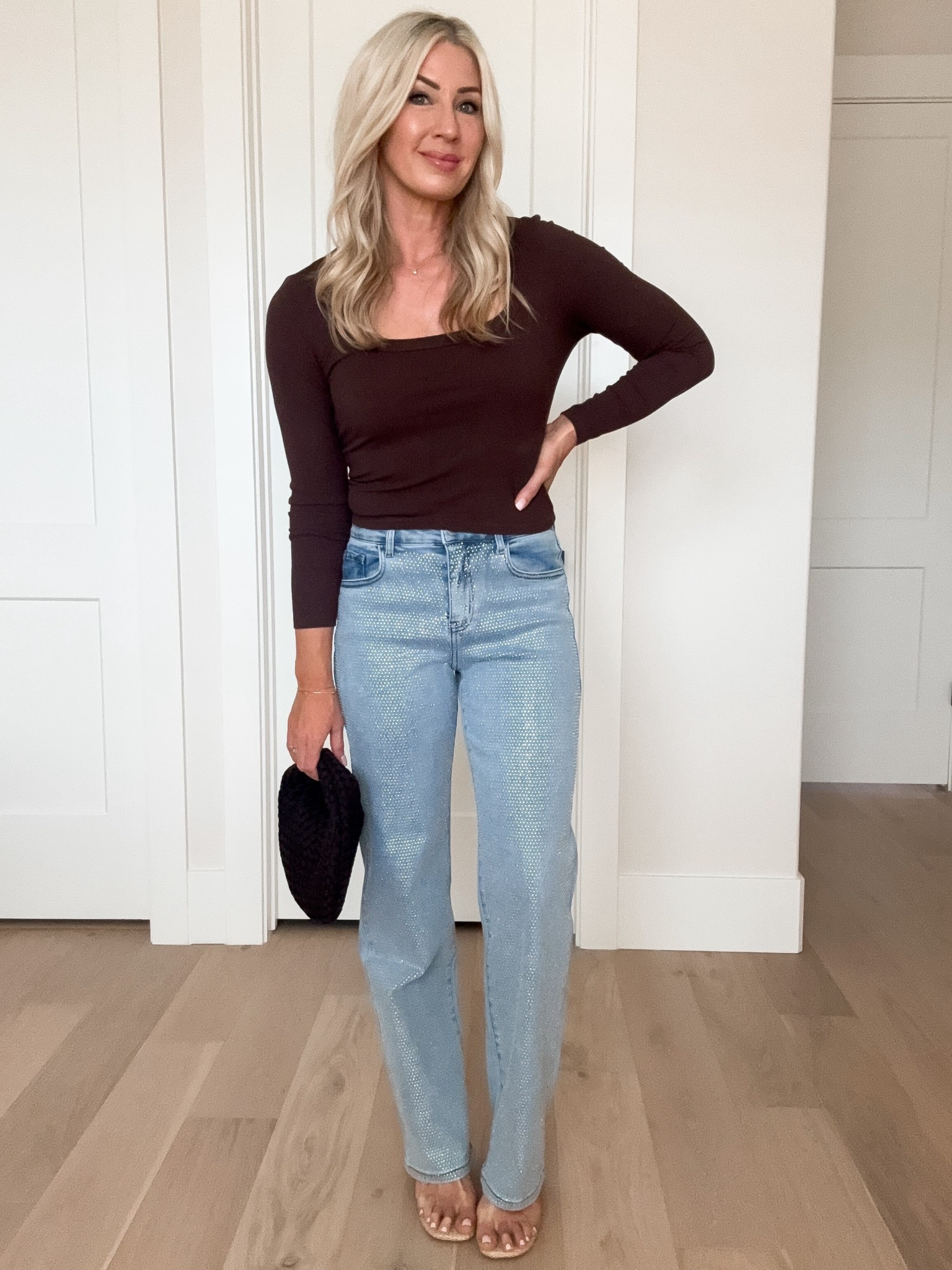 Ribbed top 
Sparkle denim jeans 
Clear heels that match everything 
Handbag
The Noli Shop

#LTKootd #LTKOver40